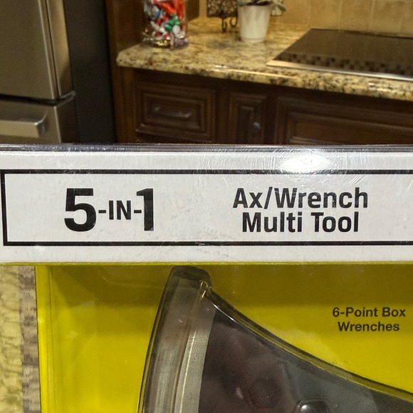 NEW IN BOX Protocol 5-in-1 Ax/Wrench Multi Tool - Black - Picture 8 of 12